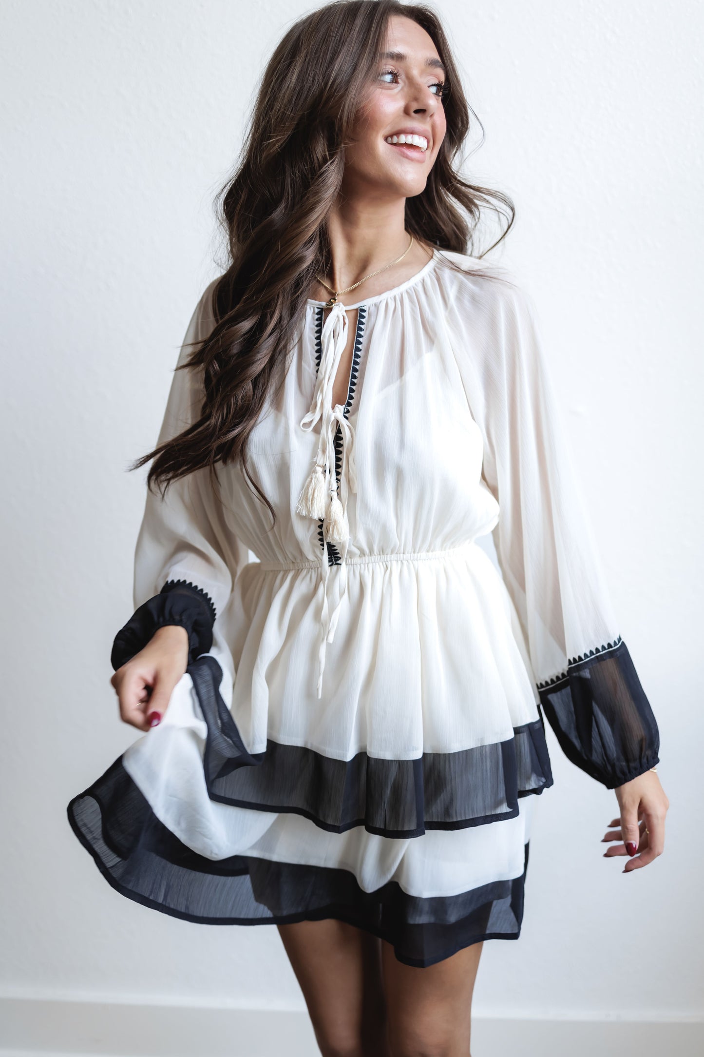 The Right Moment Dress-Ivory/Black