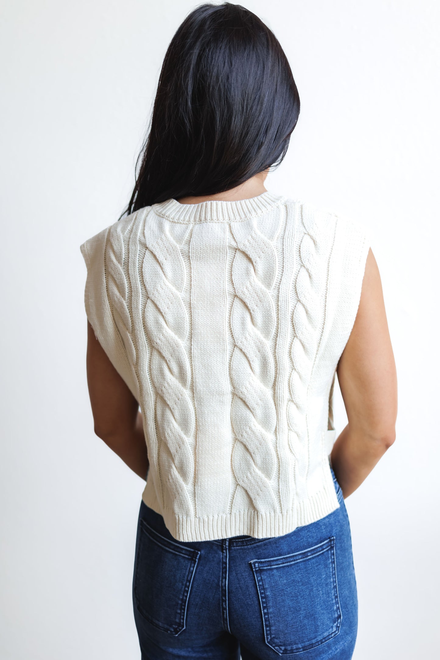 Oakley Sweater Vest-Cream