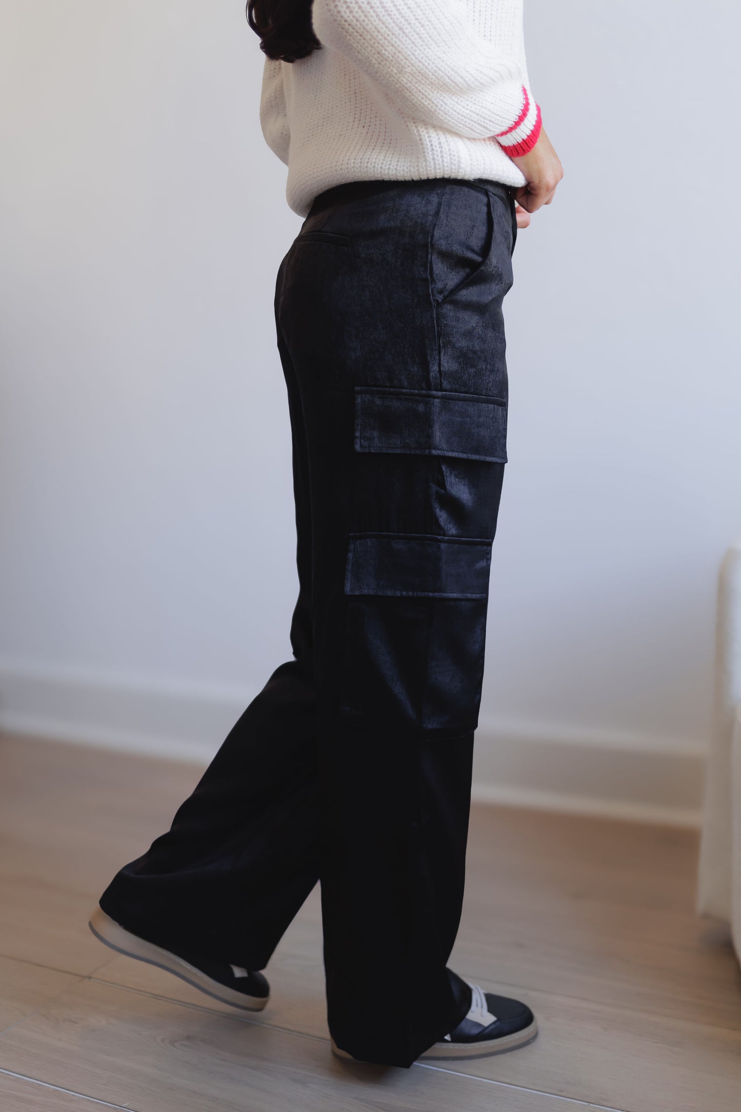 Second To None Cargo Pants-Black